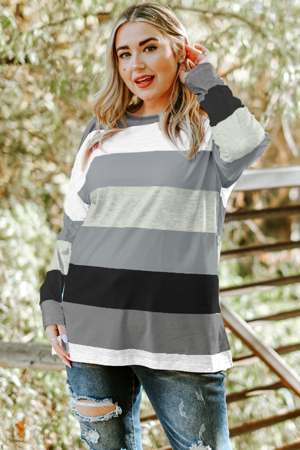 Azura Exchange Gray Stripe Plus Size Colorblock Pullover Top
