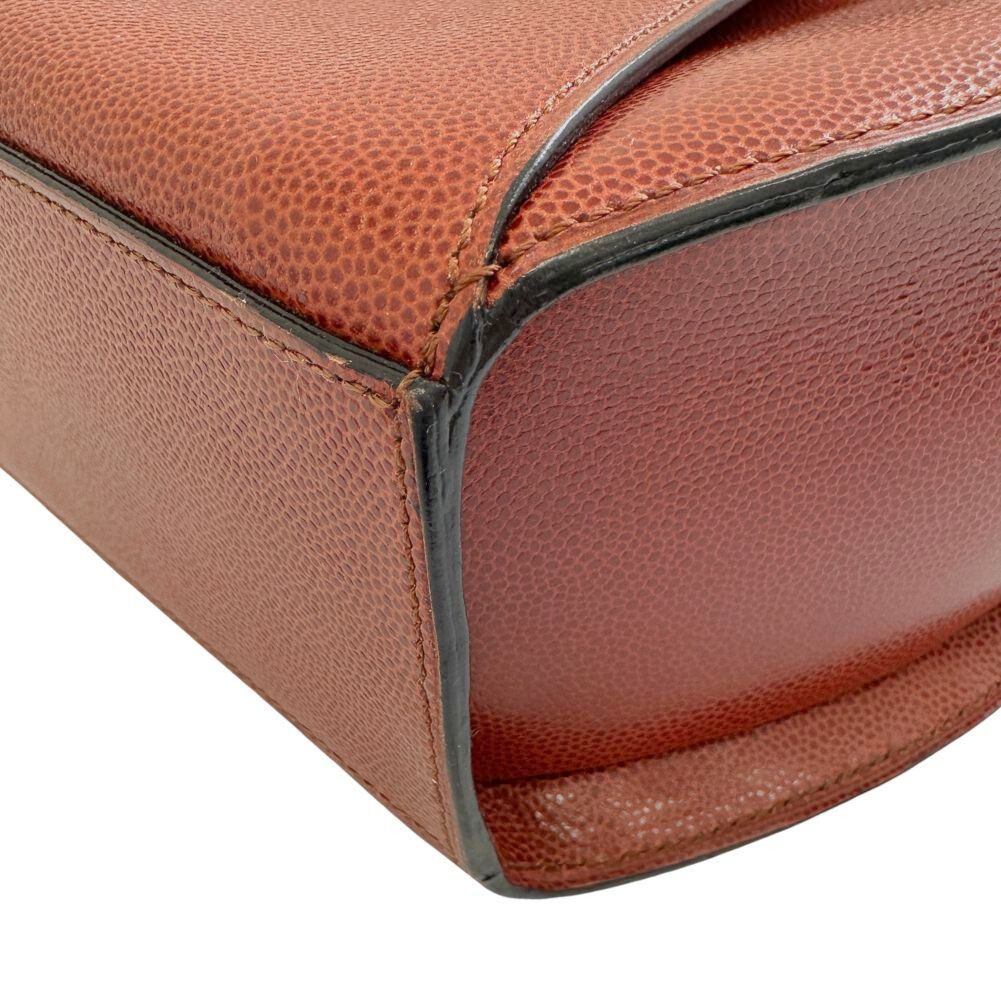 Burgundy Leather Shoulder Bag with Modern Look