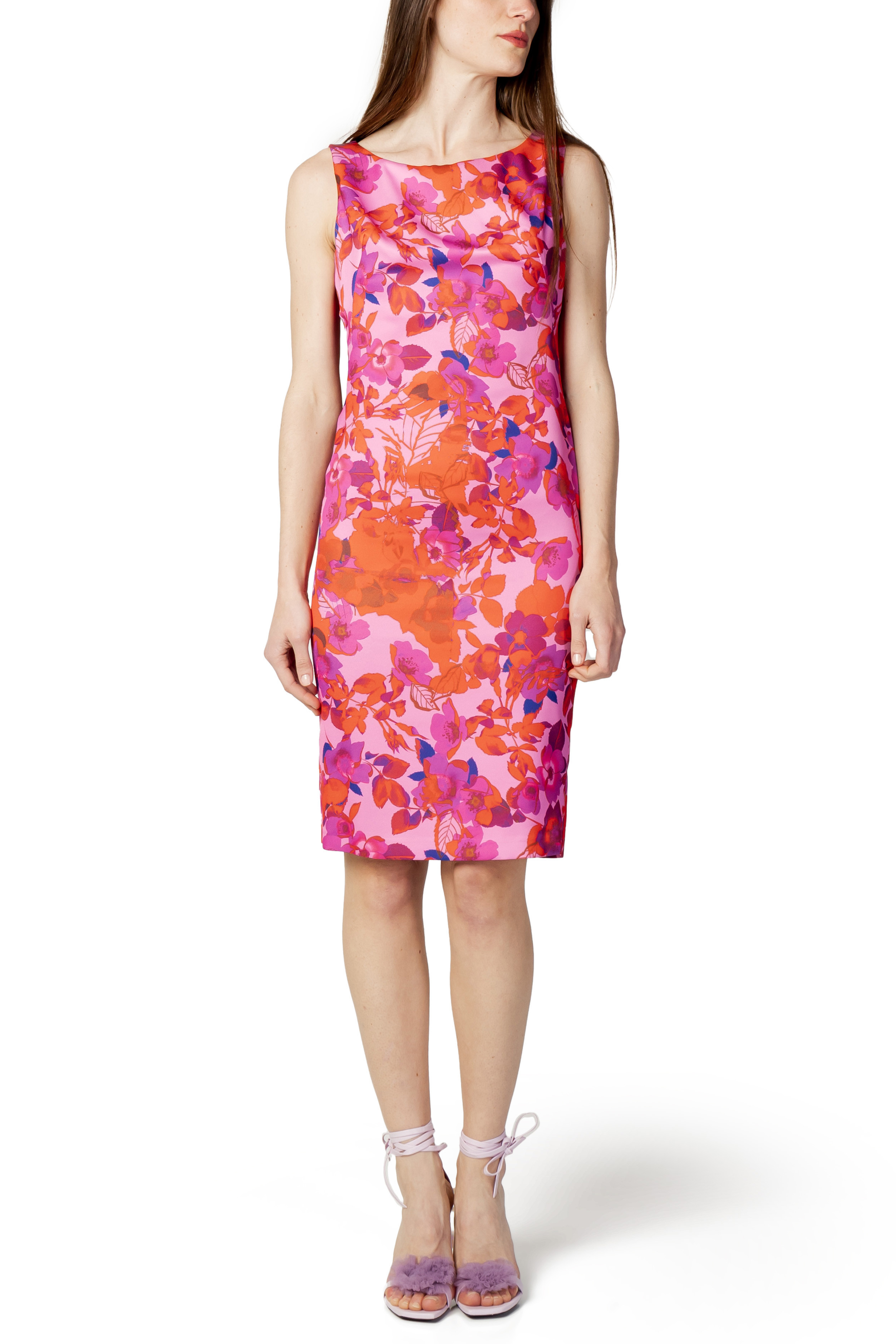 Floral Sleeveless Dress with Round Neck